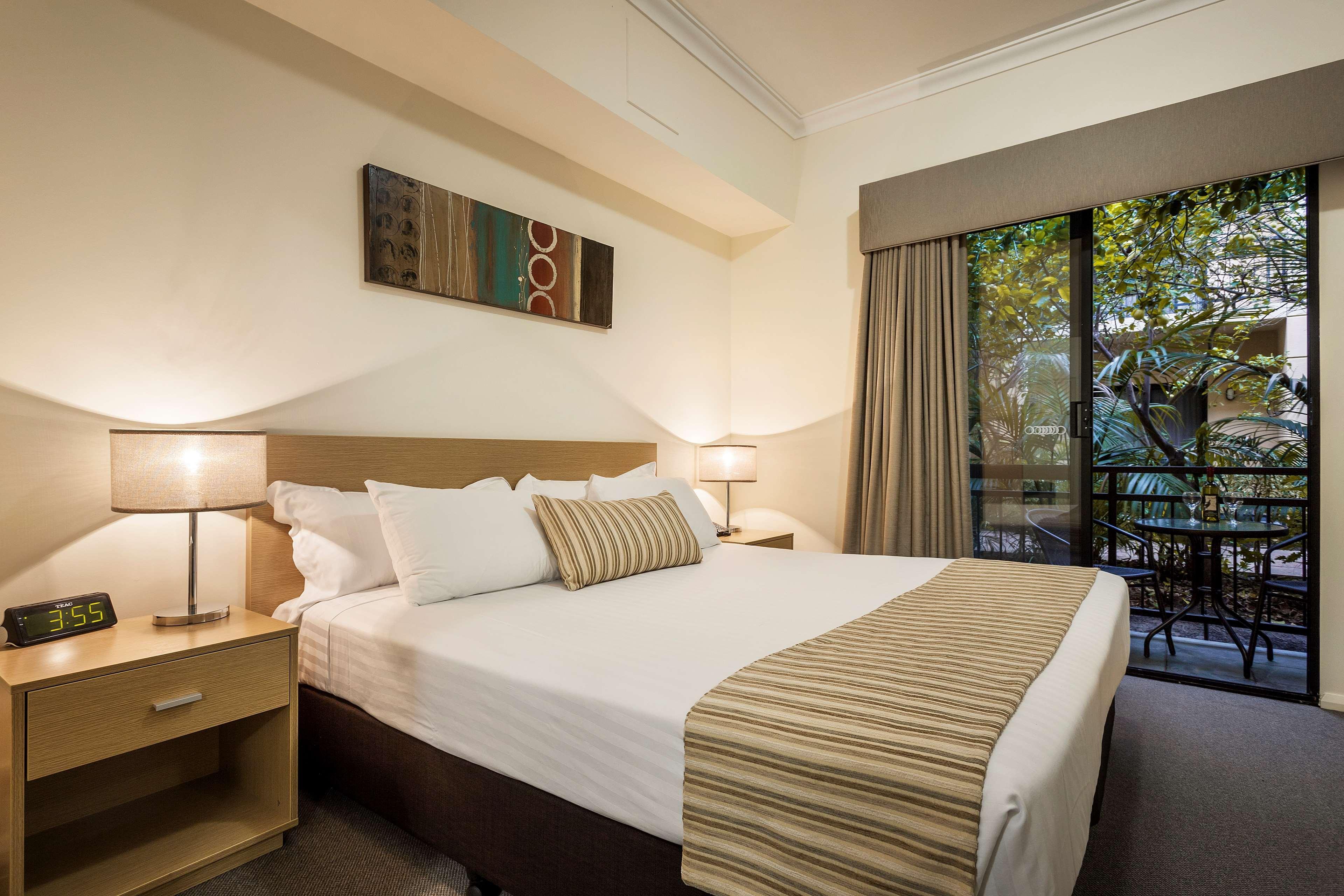 Best Western Northbridge Apartments Perth Exterior photo